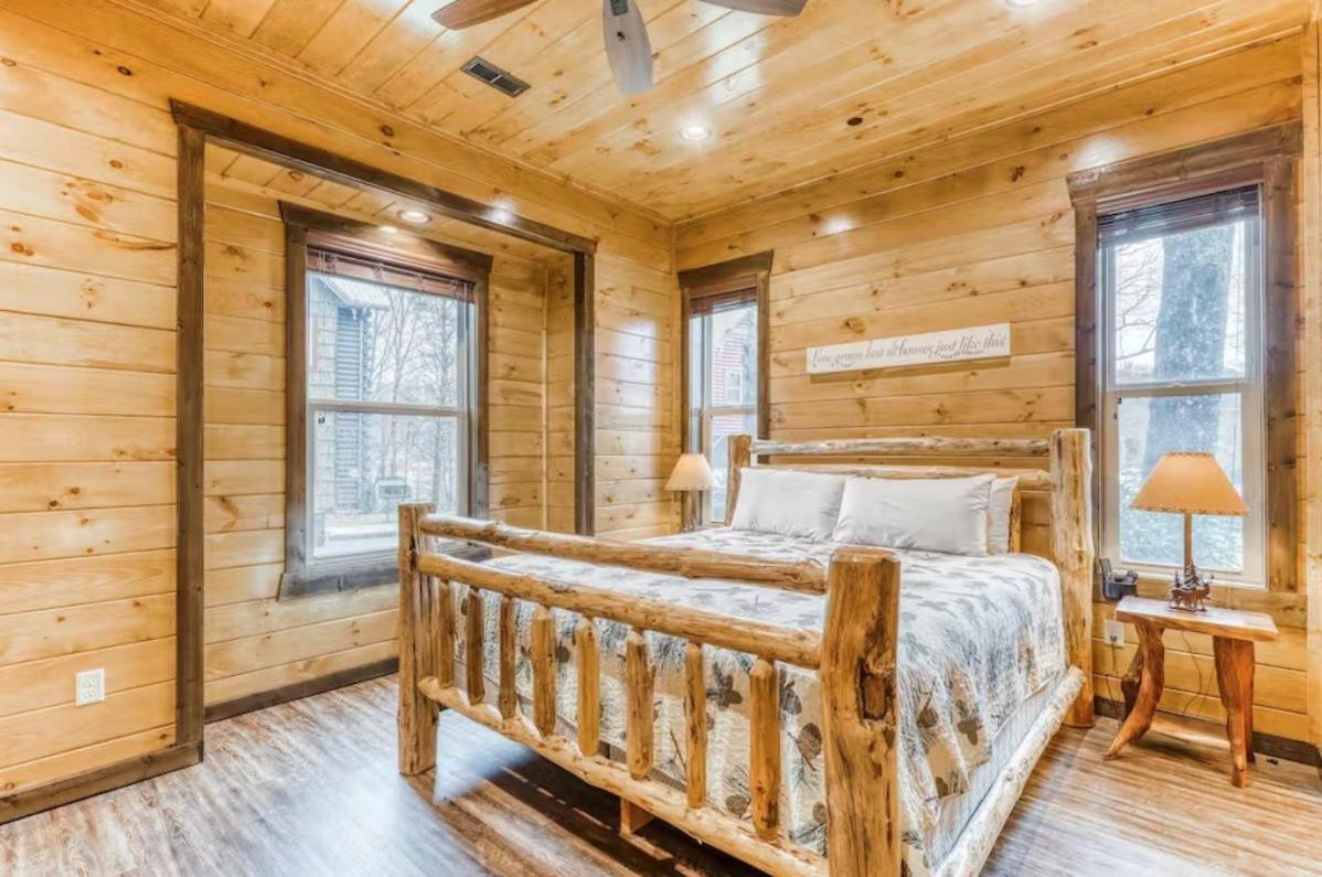 The Great Dogwood Manor By Stony Brook Cabins Gatlinburg Bagian luar foto