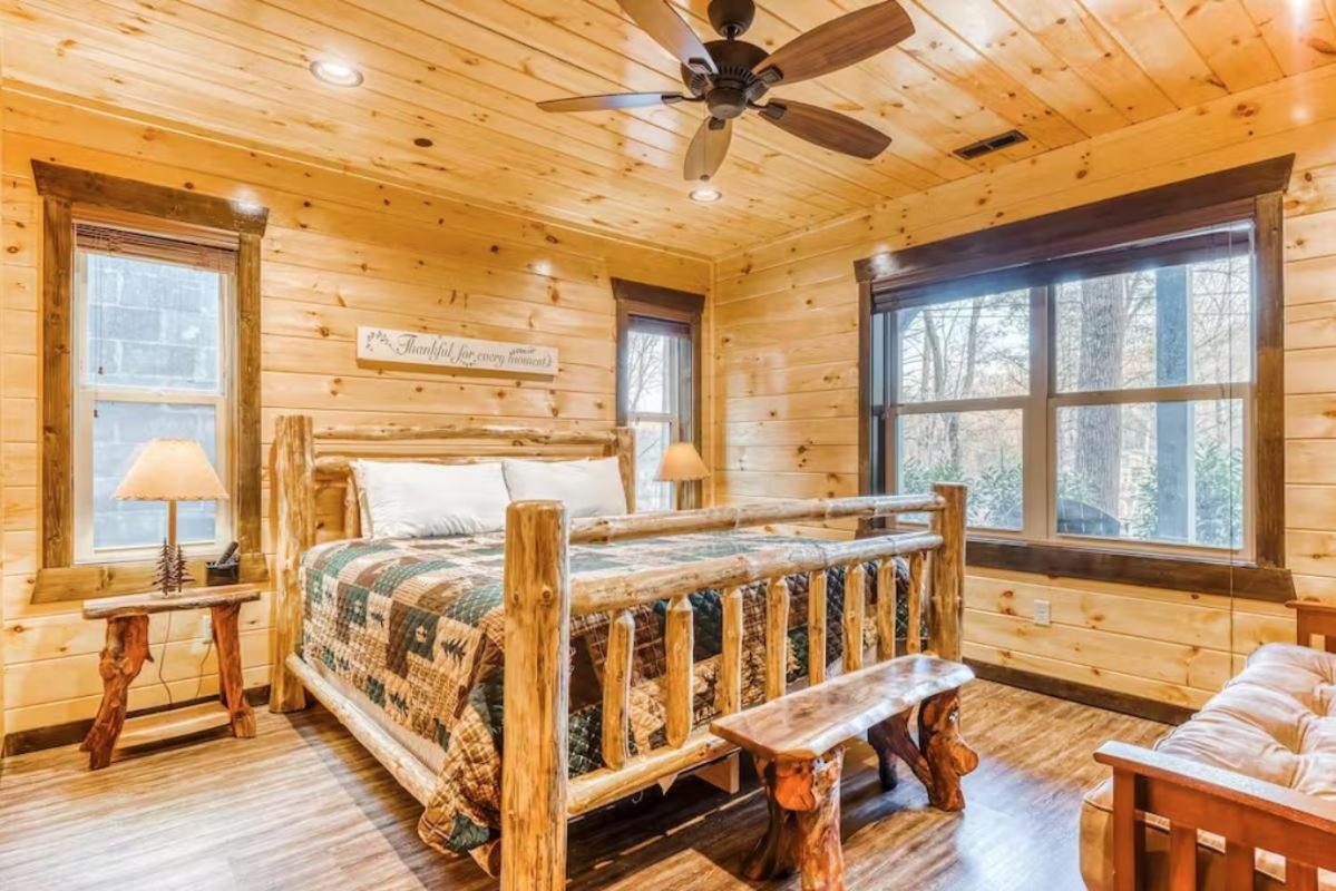 The Great Dogwood Manor By Stony Brook Cabins Gatlinburg Bagian luar foto
