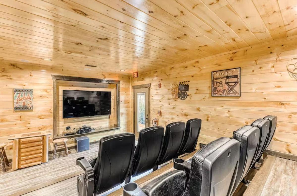 The Great Dogwood Manor By Stony Brook Cabins Gatlinburg Bagian luar foto