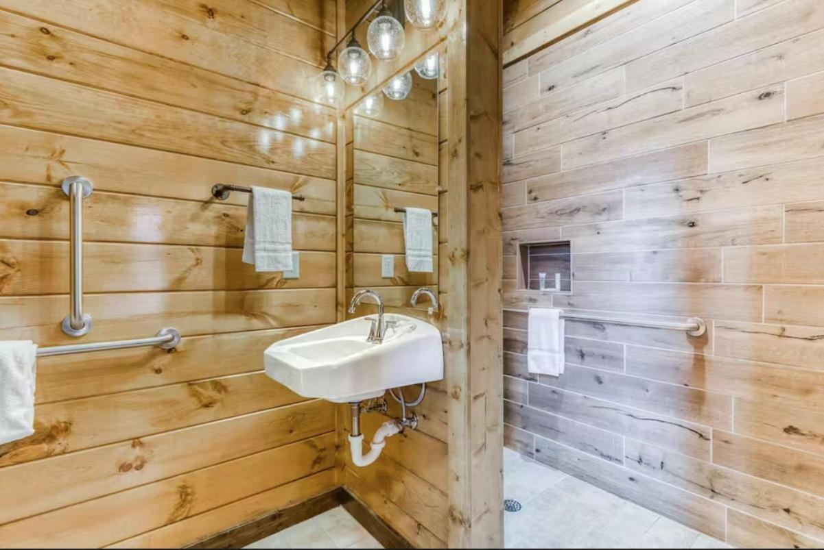 The Great Dogwood Manor By Stony Brook Cabins Gatlinburg Bagian luar foto